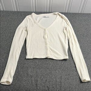 Hollister Cream Ribbed Knit Sweater